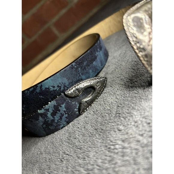 Streets Ahead Blue Leather Silver Metal Medium Belt USA Made Unique Design - Picture 3 of 8